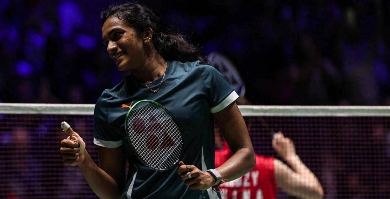 包含日本羽毛球队横扫马来西亚羽毛球队，辛杜绝境逆转的词条