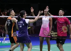 印尼羽毛球队碾压法国羽毛球队，斯里坎特惊艳世界