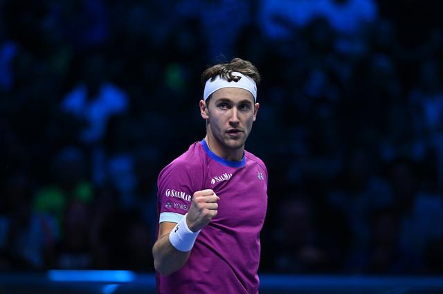 戴维斯杯翻盘年终总决赛,鲁德惊艳四座 戴维斯杯翻盘年终总决赛,鲁德惊艳四座