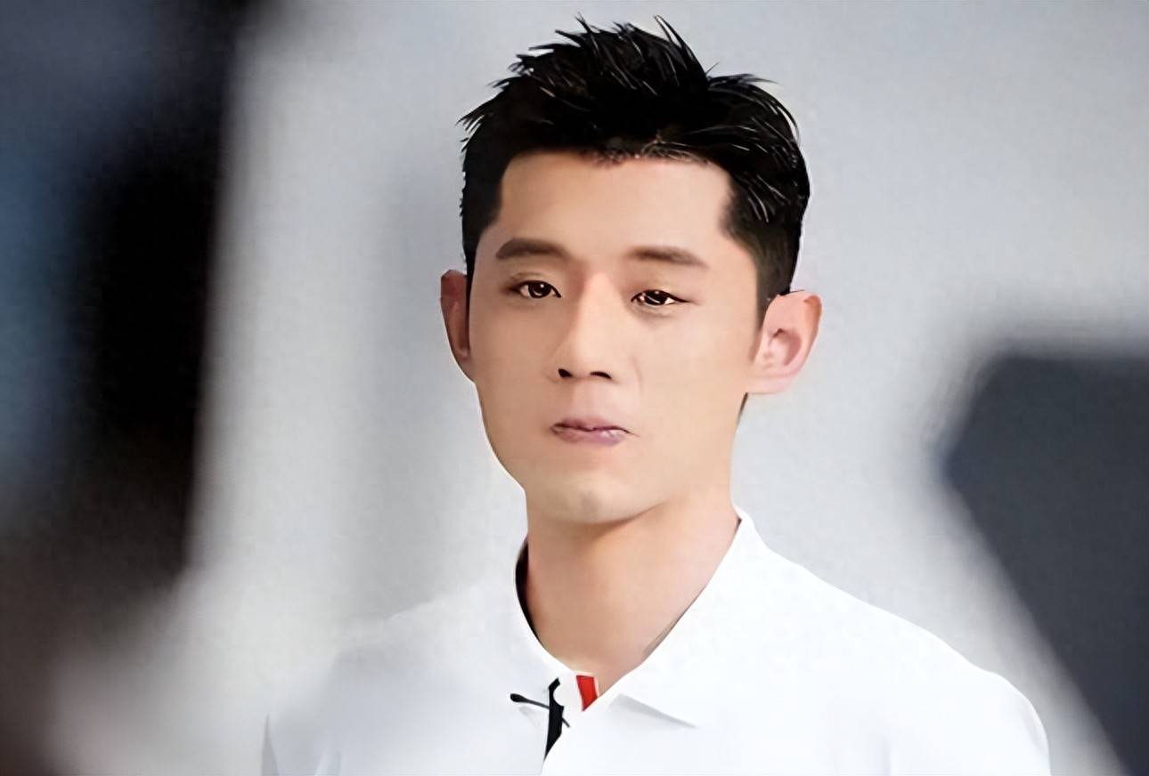 韩国队轻取波兰队，张继科带队取胜