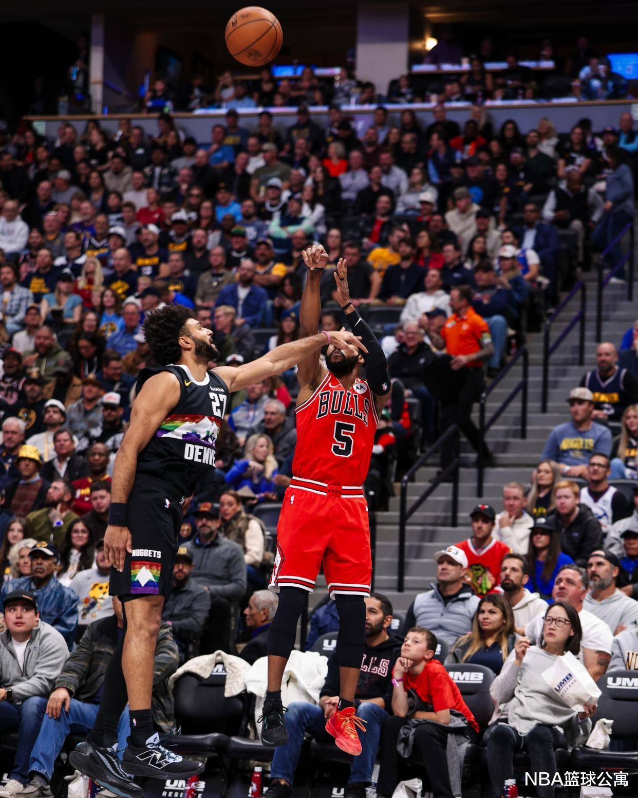 戴维斯杯绝杀年终总决赛，穆雷统治全场