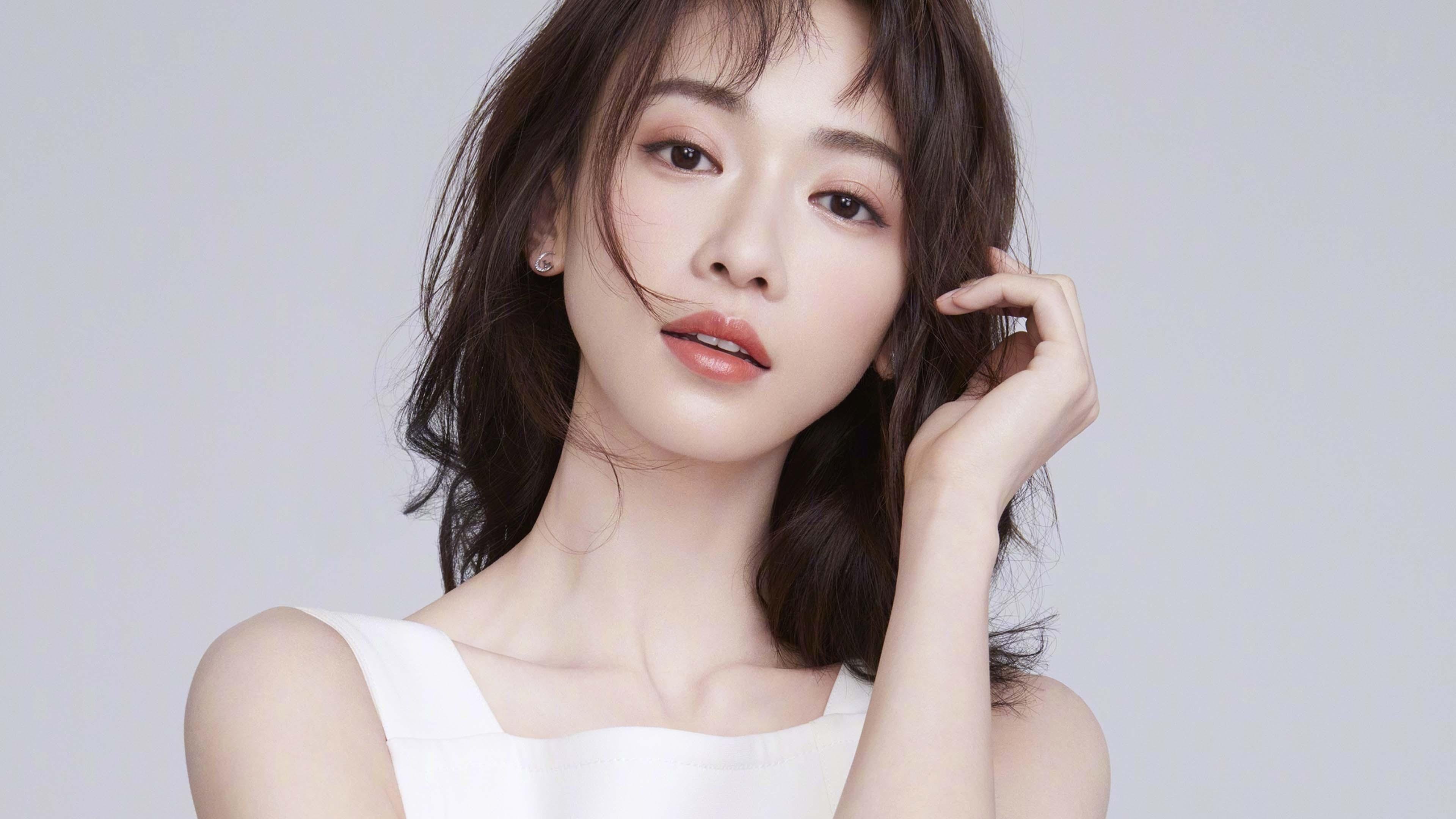 阿什拉夫化身红魔引擎!比利时战术革新横扫乌克兰,一场定义欧洲足球新格局的胜利