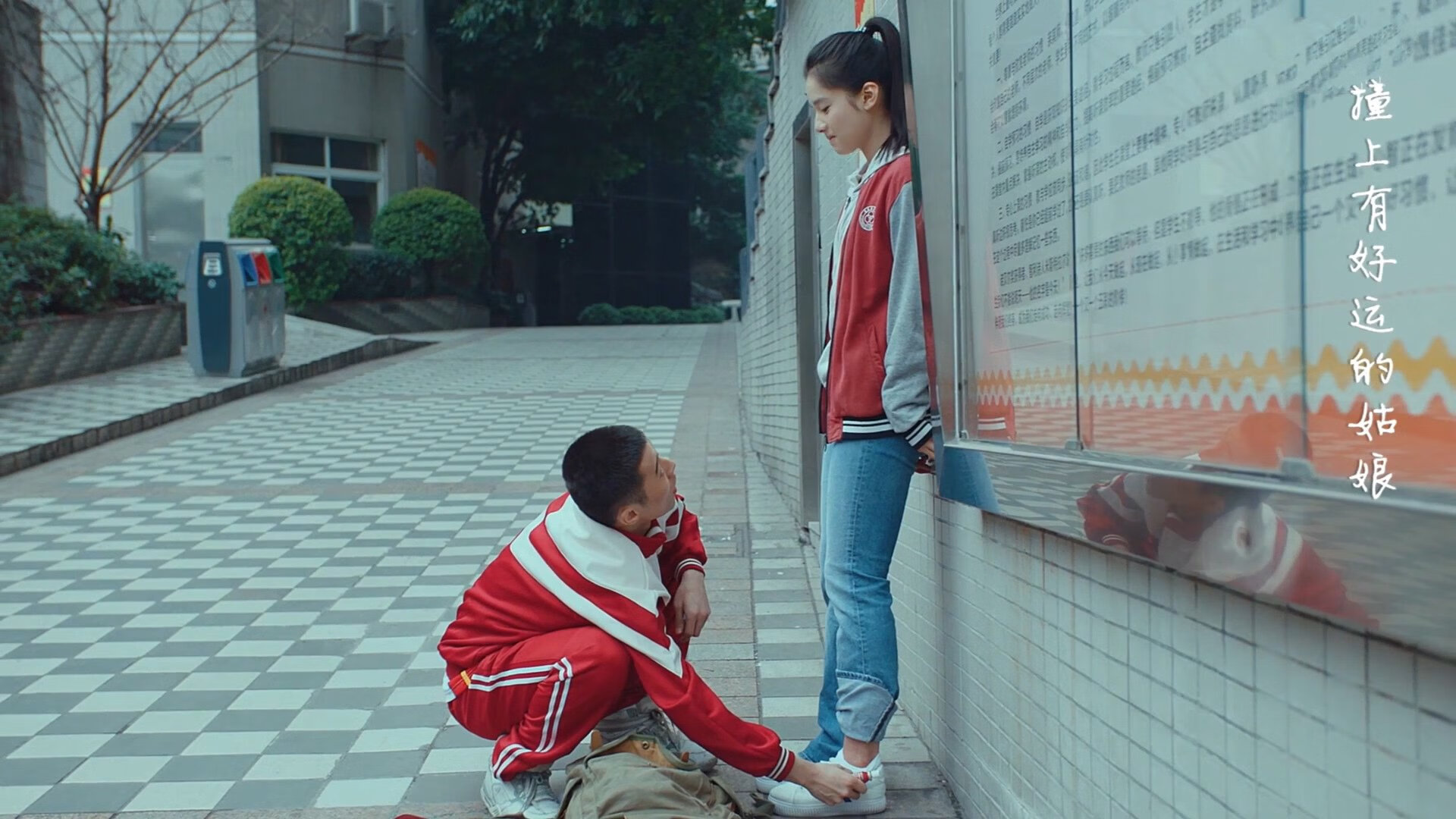 虚拟巅峰对决，76人跨时空翻盘北京队，塔克祭出终极防守，塔图姆打爆联防之谜